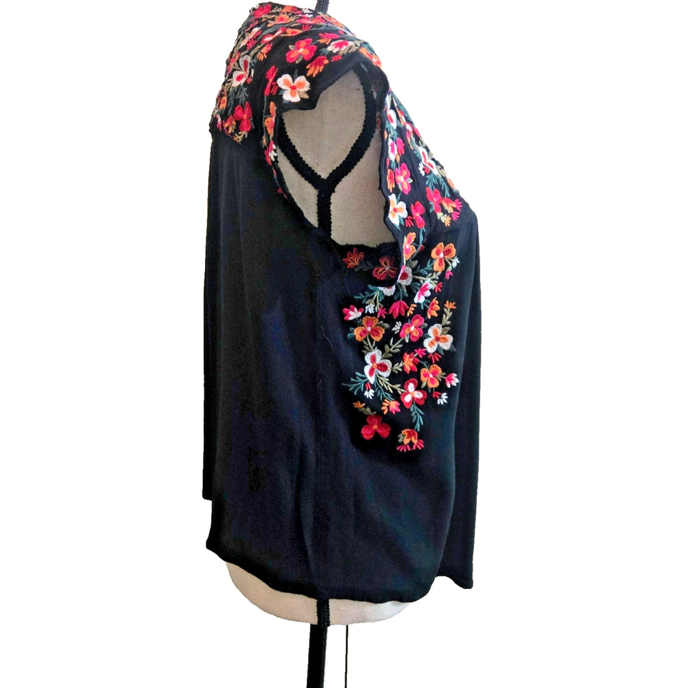 Savannah Jane Boho Peasant Hippie Mexican shirt black embroidered flowers M - Picture 9 of 13